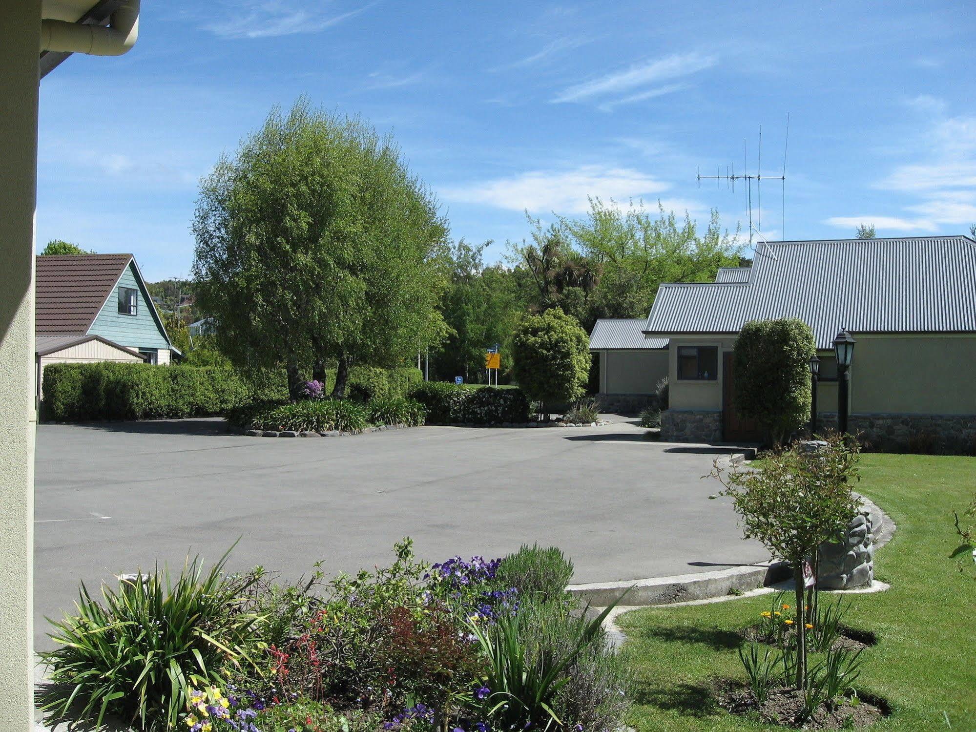 Four Peaks Motel Geraldine Dış mekan fotoğraf